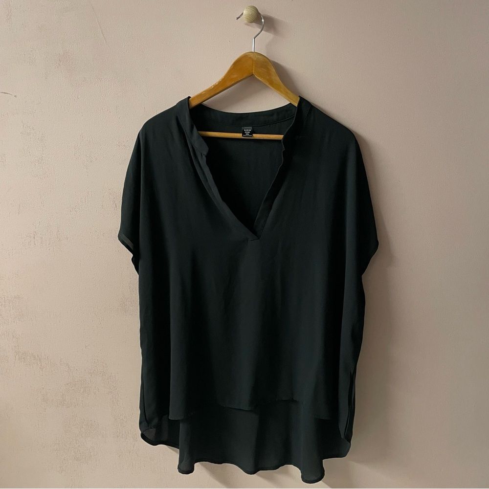 SHEIN Curve Black V-Neck Sheer Blouse Size 3XL EUC